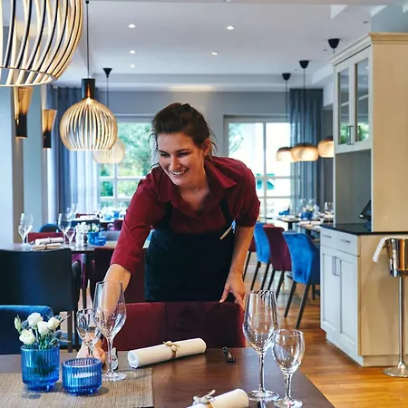 Dorint & Ostseebad فندق 4*