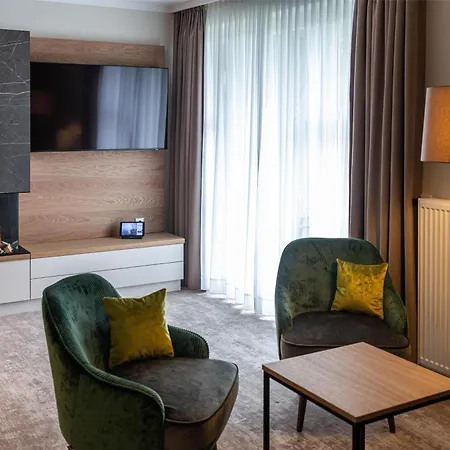 Отель Dorint & Ostseebad 4*